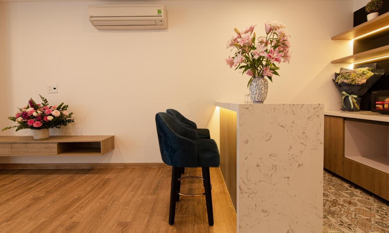 דה נאנג Emily Hotel & Apartment מראה חיצוני תמונה