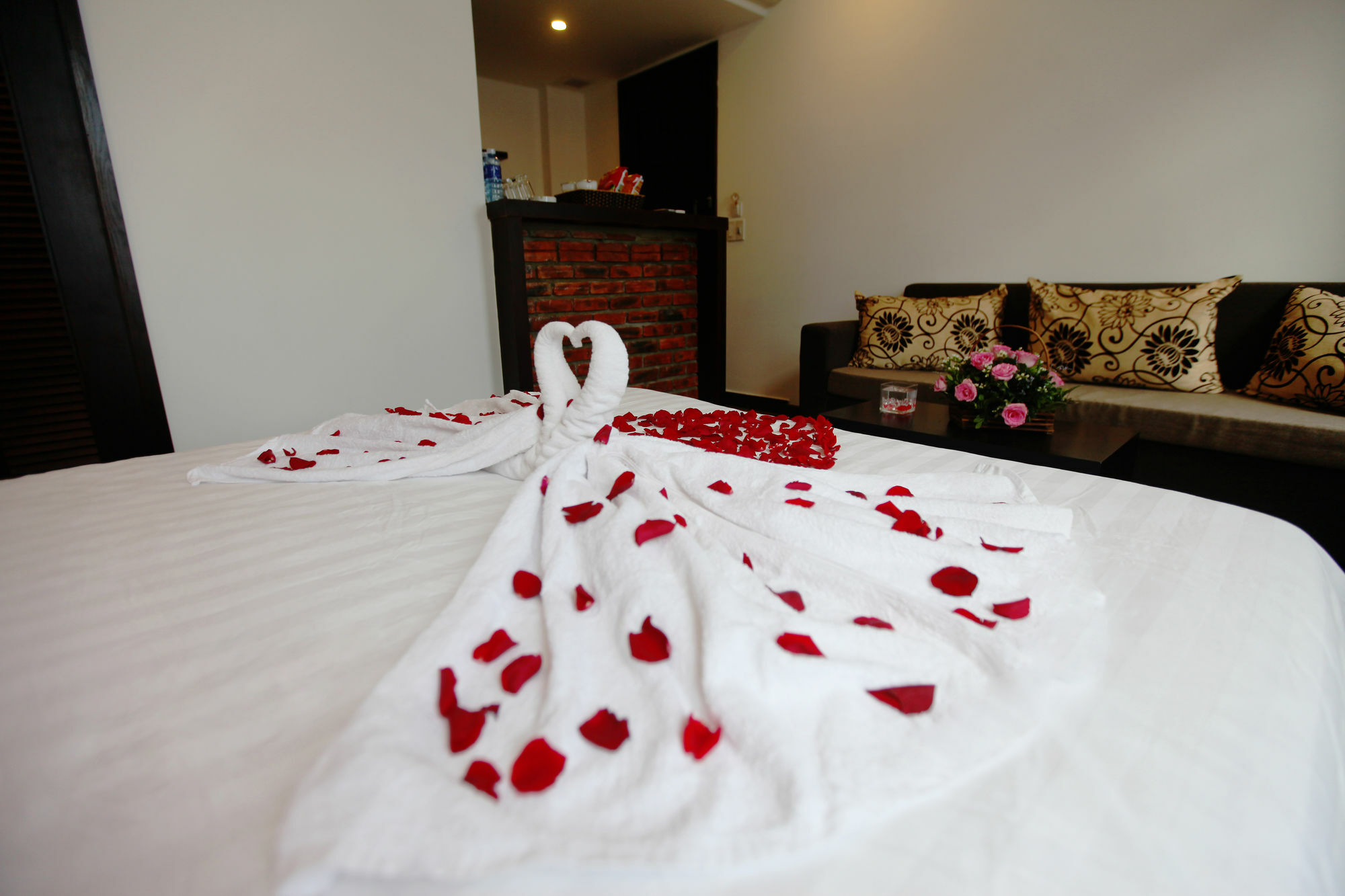 דה נאנג Emily Hotel & Apartment מראה חיצוני תמונה